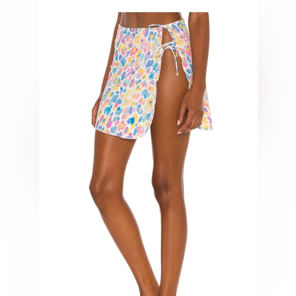 onia Becca Sarong - Picture 2 of 7